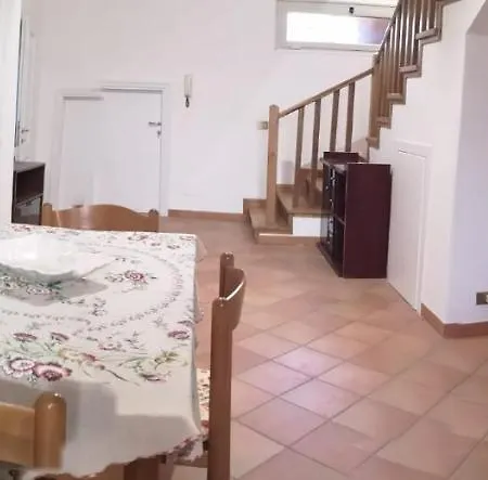 Gli Eucalipti_la Genziana E Il Sambuco Rocca di Botte